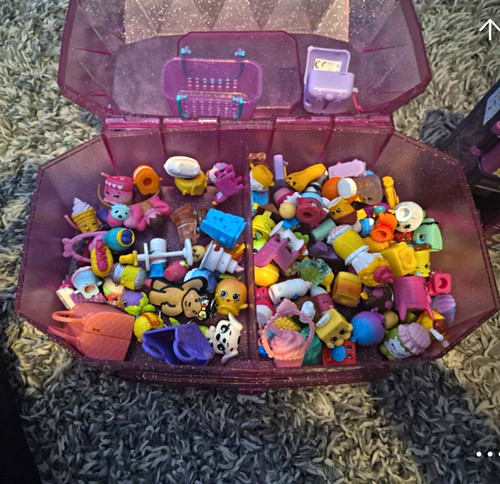 Shopkins mini figures - shopkins,