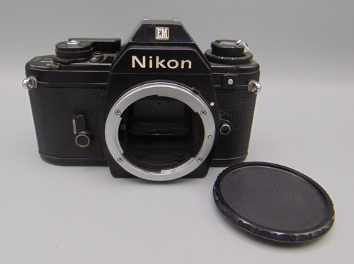 Vintage nikon 35mm - nikon, em
