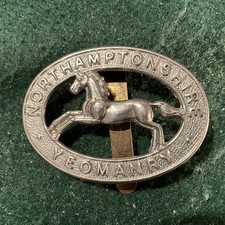 Northamptonshire Yeomanry Cap Badge. GAUNT. white metal. Ae4