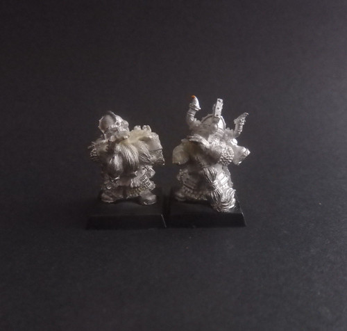 Dwarf shield bearers oop - dwarf,