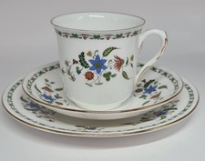 Shelley bone china Vincent 3-piece teacup trio Chelsea pattern 11280 1925
