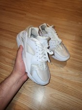 Nike Air Huarache White Size