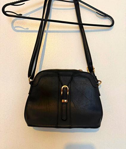 Black faux leather small - faux,