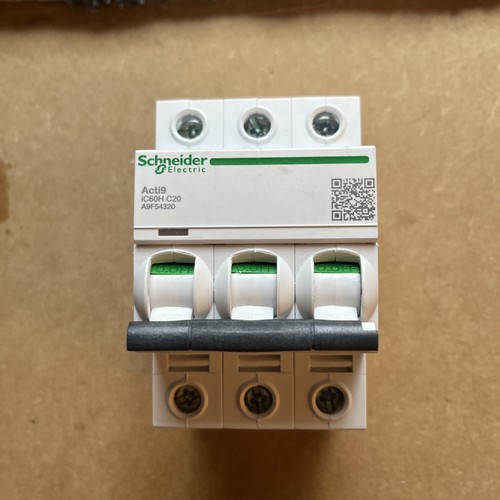 Schneider acti9 ic60h - 20, amp