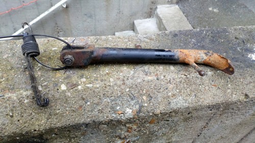 Suzuki 500 side stand - 500,