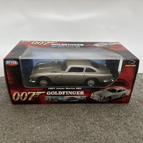James bond goldfinger 1965 - goldfinger,