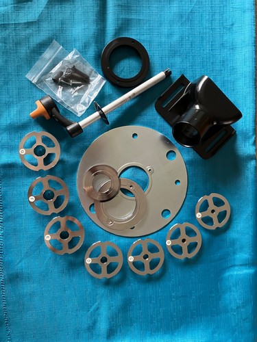 Triton router accessory kit - router,