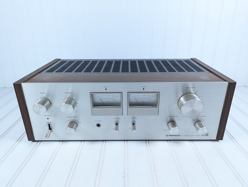 Pioneer stereo amplifier - stereo,