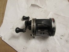 V good used abu garcia