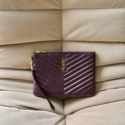 Saint laurent ysl monogram - saint,