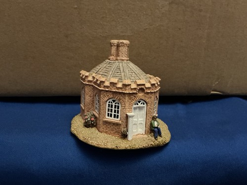 Lilliput lane wycombe toll - lane,