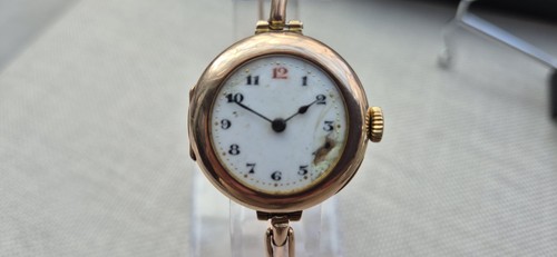Antique ladies 9ct - ladies, cased
