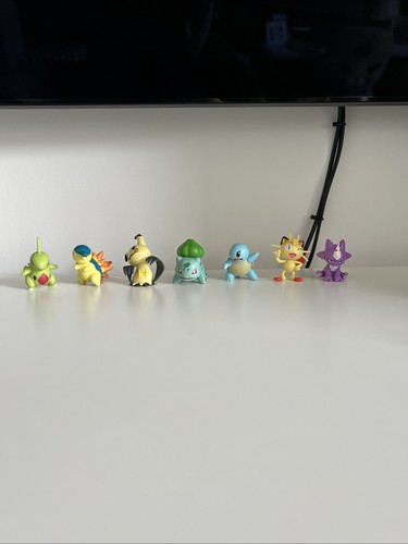 Pokémon figure job lot - job,