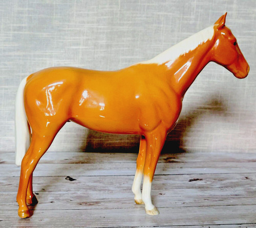 Beswick imperial queens - queens, horse