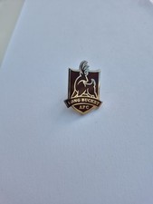 Long Buckby Association Football Club Enamel Pin Badge Non League Football Clubs