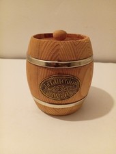 Wooden Barrel for Natural Honey Altai Gold 500g Capacity Food Storage Container