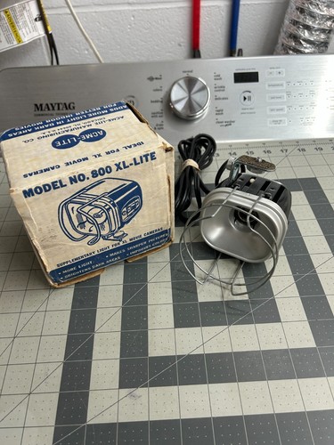 Euc vintage acme movie - vintage,