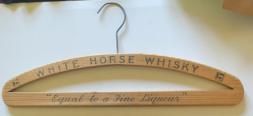 Vintage white horse whisky - white,