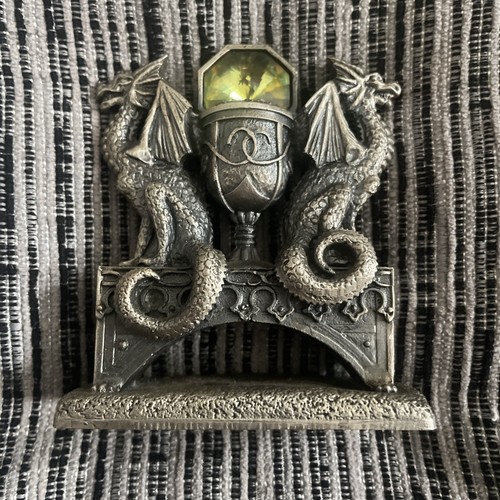 Myth magic dragon the - myth, &