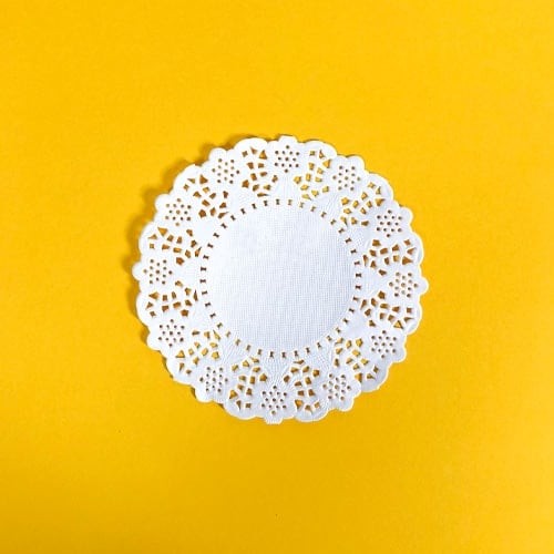 White round paper doilies 11cm - white,