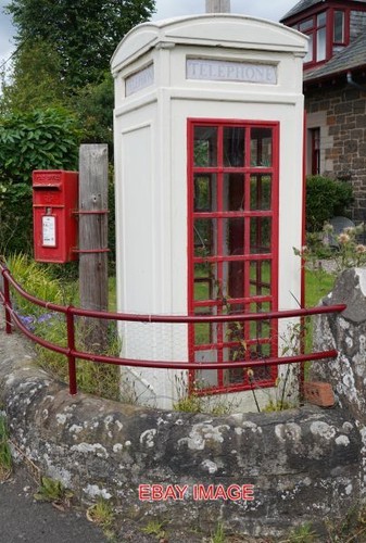 Photo kiosk telephone box - photo,