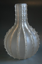 ANTIQUE RENE LALIQUE DENTELE