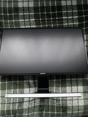 Samsung s24d590l 24in lcd - samsung,