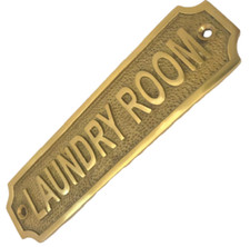 RETRO LAUNDRY ROOM SIGN