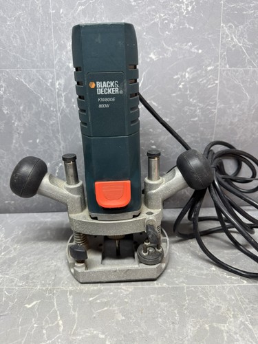 Black and decker plunge router - and,