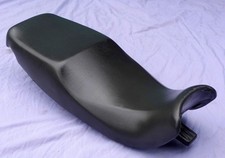 GENUINE TRIUMPH TRIDENT TROPHY 750 900 1200 DUAL SEAT