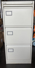 SILVERLINE 3 DRAWER LOCKABLE FILING CABINATE WITH SUSPENSION FILES PRE-OWNED