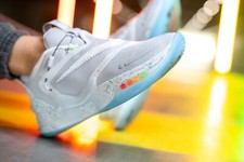 Nike Adapt BB 2.0 MAG Wolf
