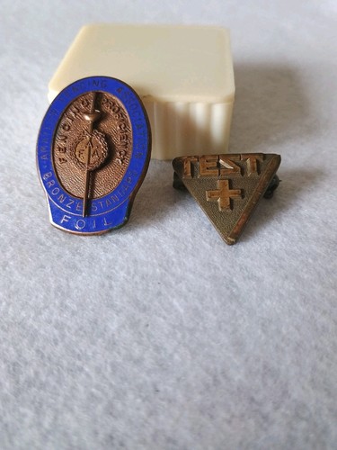 Vintage badges fencing - vintage,