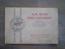 Set wills air raid - set,