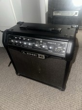 Line 6 Spider IV 15 guitar
