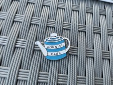 Cornish Blue pottery Enamel Tea Pot Pin Badge By W O Lewis Birmingham 3cm