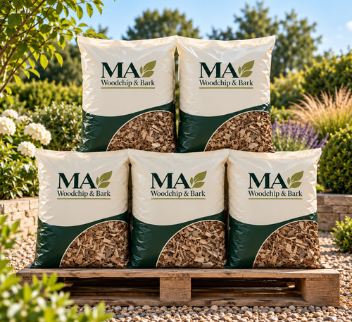 Woodchip for chicken - runs, 1