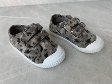 Walkright Boys Grey Dinosaur Canvas Pumps - Size 7