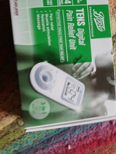 BNWT Boots Digital Tens