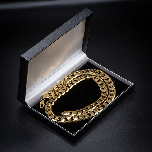 Men 9ct gold cuban curb - gold,