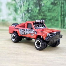 Hot Wheels '73 Jeep J10 Diecast Model Car 1:64 (37) Excellent Condition