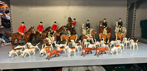 Beswick fox hunting - , figurine