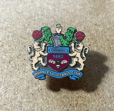 BURNLEY VINTAGE ENAMEL CREST