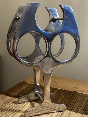 Large polished cast aluminium - polished,