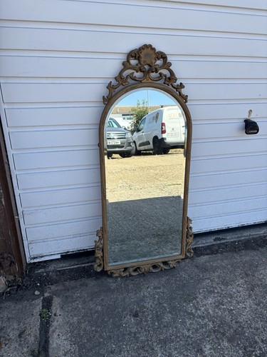 Vintage ornate gold wall - ornate,