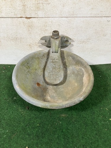 Galvanized cattle drinker - galvanized,