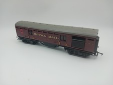 2 x OO Gauge Triang LMS Royal Mail Coaches