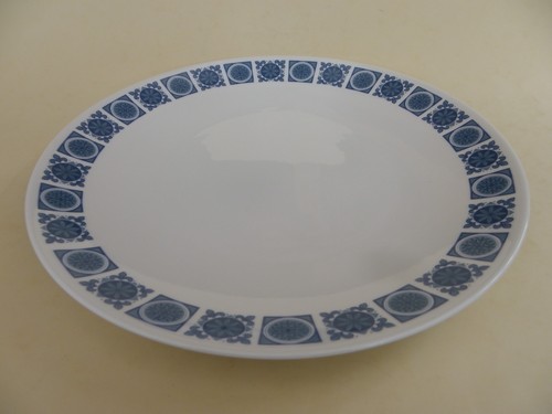 Royal tuscan charade bone - royal,