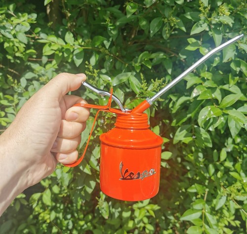 Vespa vintage 500ml red metal - vintage,