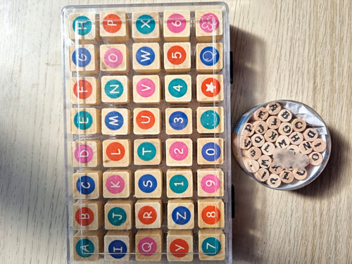 Alphabet numbers rubber - &,